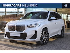 BMW iX1 - xDrive30 M Sport / Sportstoelen / Achteruitrijcamera / M Adaptief onderstel / Stoelverwarm