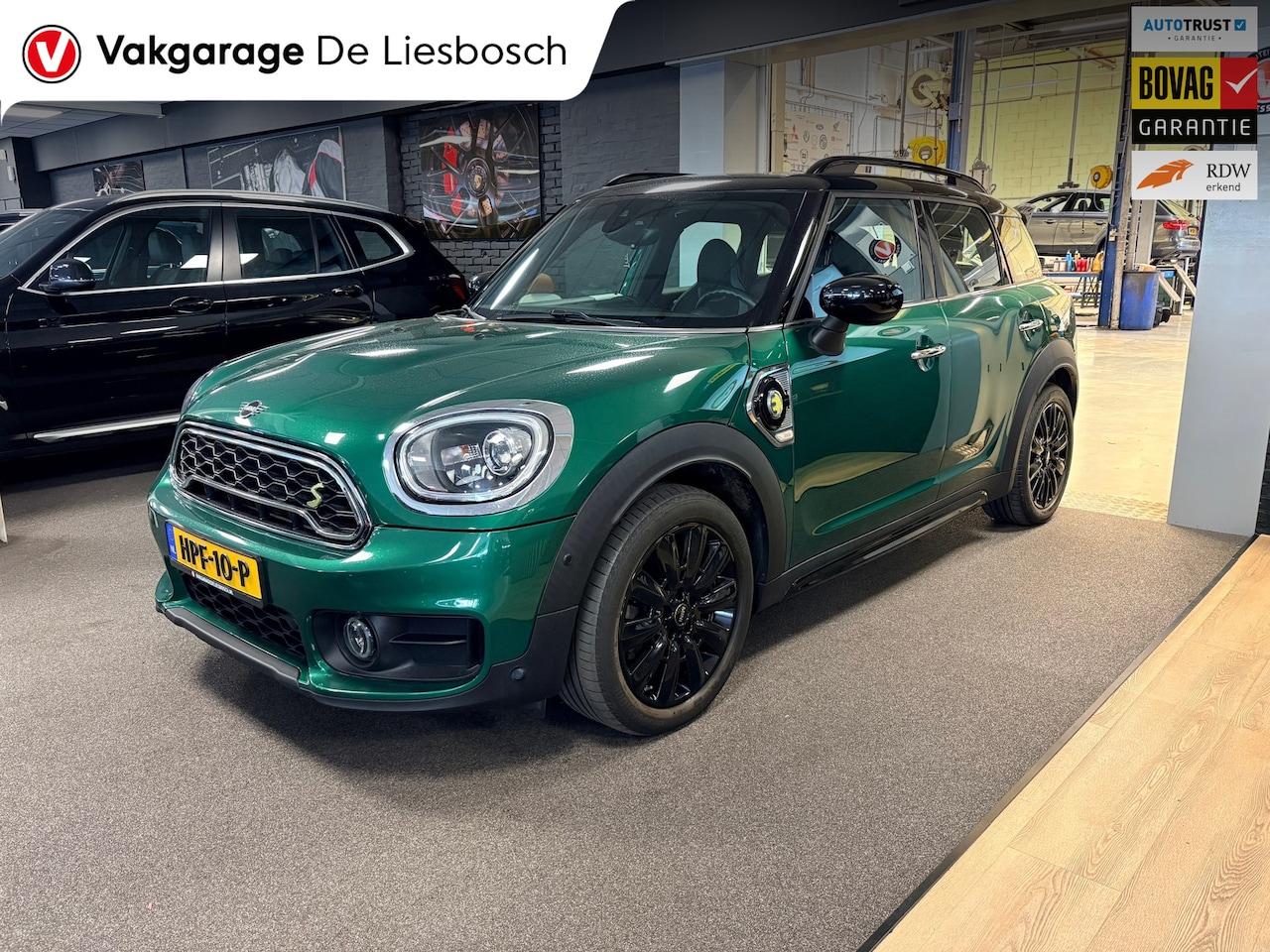 MINI Countryman - 1.5 Cooper S E ALL4 Chili John Cooper Works stuur en sport-stoelen / stoelverwarming / Nav - AutoWereld.nl