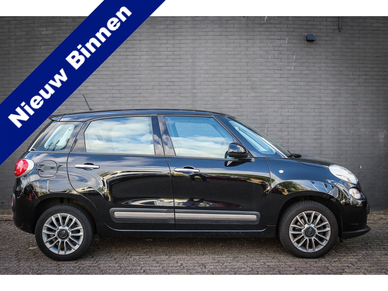 Fiat 500 L - 0.9 TwinAir Lounge Net binnen-Nu al te bezichtigen - AutoWereld.nl
