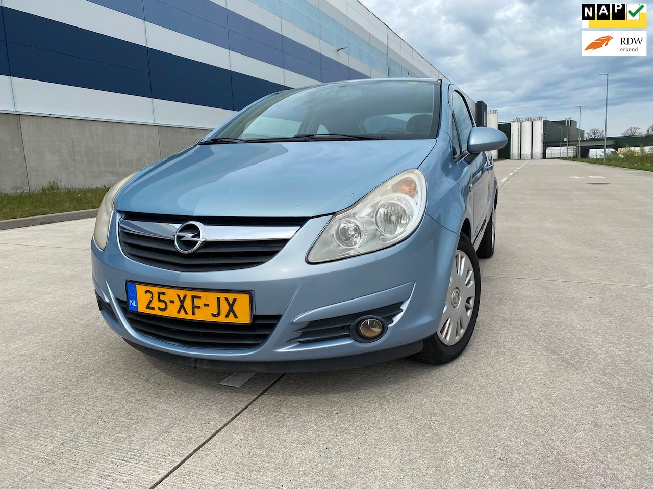Opel Corsa - 1.4-16V Enjoy NAP/APK/AIRCO - AutoWereld.nl