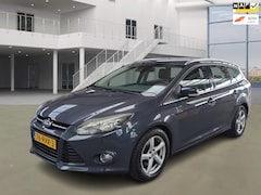 Ford Focus Wagon - 1.6 EcoBoost Titanium/AIRCO/CRUISE/NAVI/PARKEERSENS ACHTER/TREKHAAK