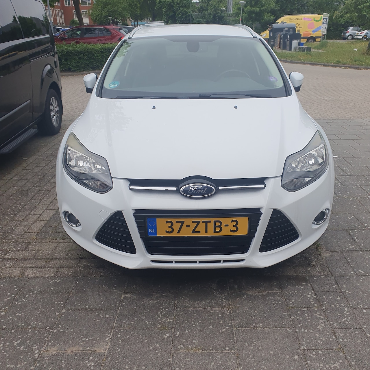 Ford Focus Wagon - 1.0 EcoBoost Titanium - AutoWereld.nl