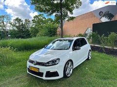 Volkswagen Golf - 2.0 R 4-Motion Airco Dynaudio R-stoelen FULL OPTION
