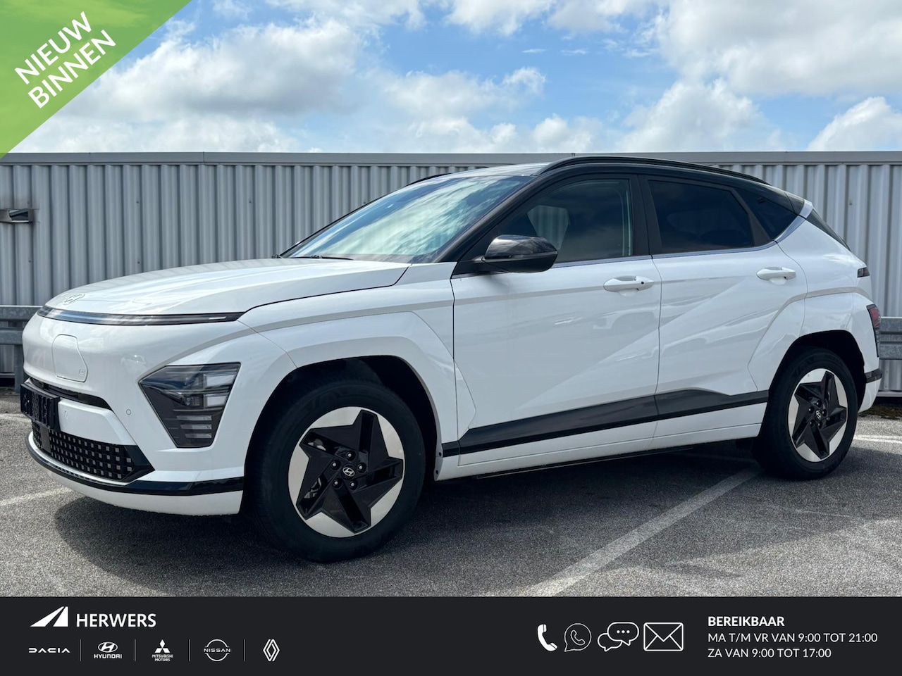 Hyundai Kona Electric - Comfort Smart 65.4 kWh / €3500,- Voordeel / Uit Voorraad Leverbaar / Elektrische Achterkle - AutoWereld.nl
