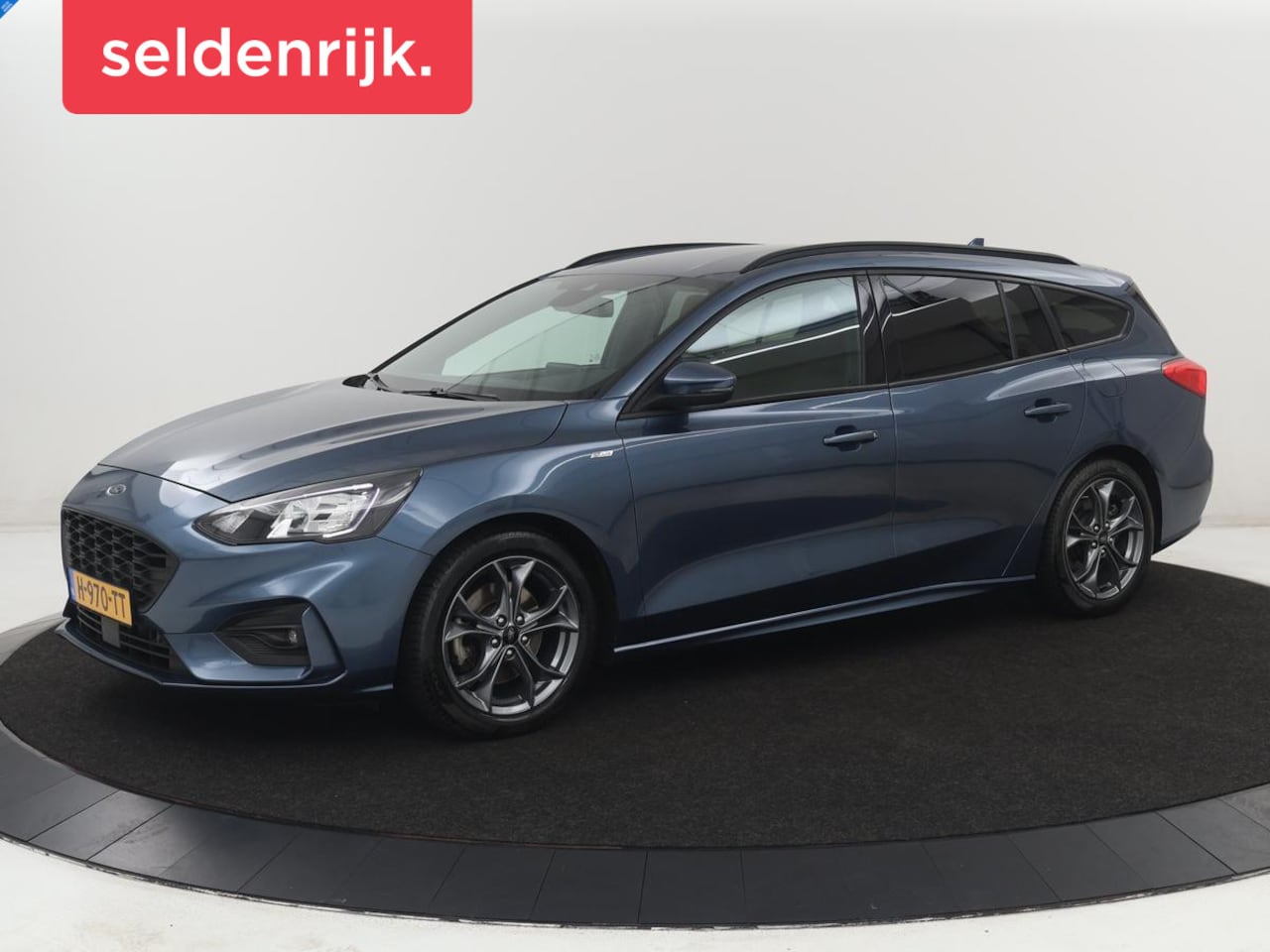 Ford Focus - 1.5 EcoBoost ST Line | Trekhaak | Stoel & Stuurverwarming | Keyless | Carplay | Climate co - AutoWereld.nl