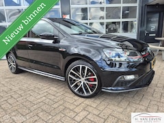 Volkswagen Polo - 1.8 TSI GTI DSG PANO LED FLIPPERS