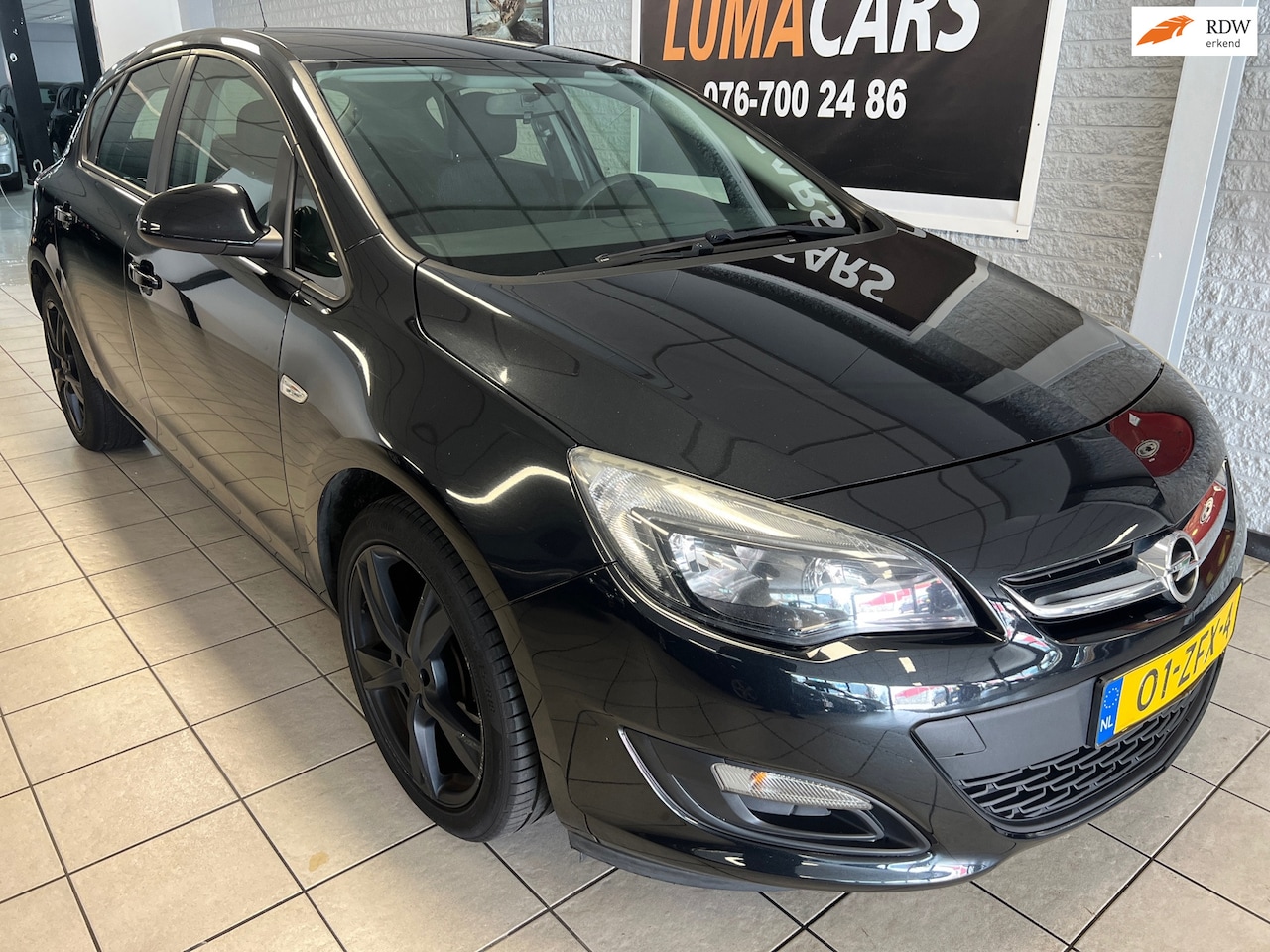 Opel Astra - 1.4 Edition |Nieuwe Apk | Cruise | Airco |5-deurs - AutoWereld.nl