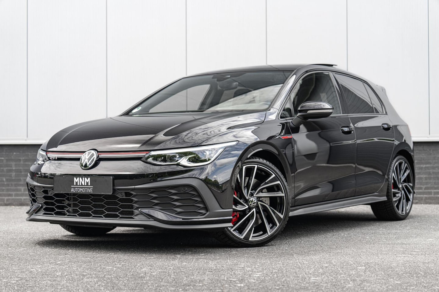 Volkswagen Golf - 2.0 TSI GTI Clubsport |Pano|IQ-Light|Camera|Sfeerverlichting - AutoWereld.nl