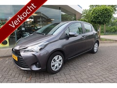Toyota Yaris - 1.5 VVT-i Active AUTOMAAT Camera I Trekhaak I All-Season