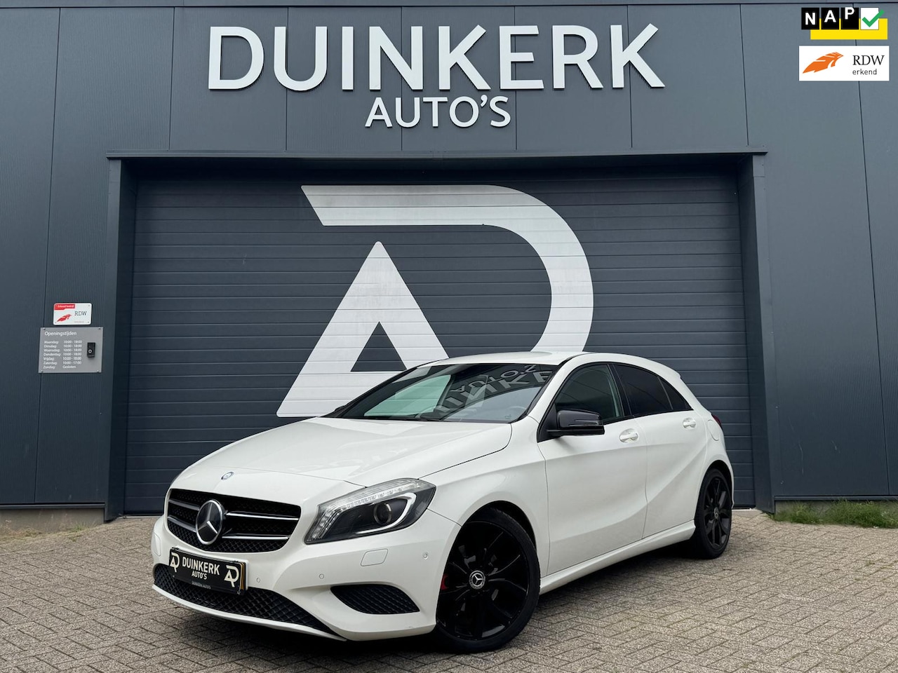 Mercedes-Benz A-klasse - 180 Ambition | Airco | Automaat | Parkeersensor | NAP - AutoWereld.nl