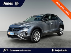 Volkswagen T-Roc - 1.0 115pk TSI Life Edition Parkeerassistent (Park Assist) | Adaptive cruise control | 'App