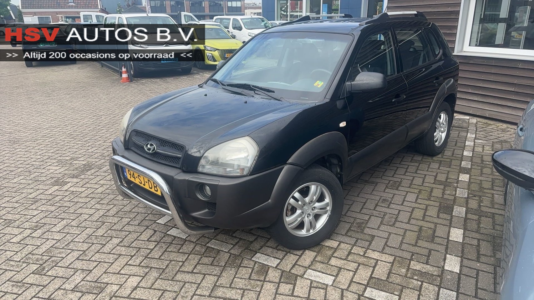 Hyundai Tucson - 2.0i Active bulbar airco LM *132.000km* - AutoWereld.nl