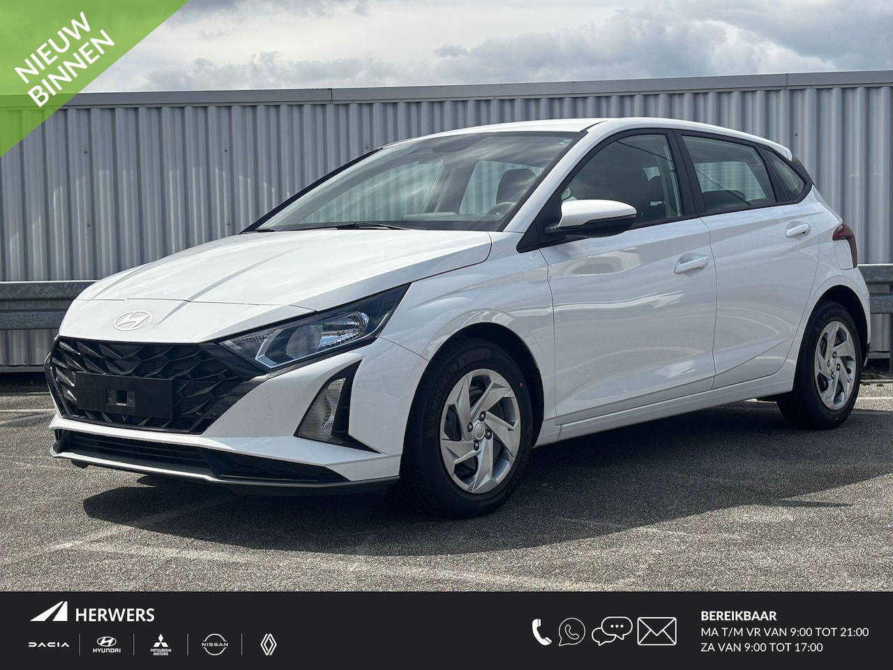 Hyundai i20 - 1.0 T-GDI E-Motion / €3500,- Voordeel / Uit Voorraad Levrerbaar Navigatie / Apple & Androi - AutoWereld.nl