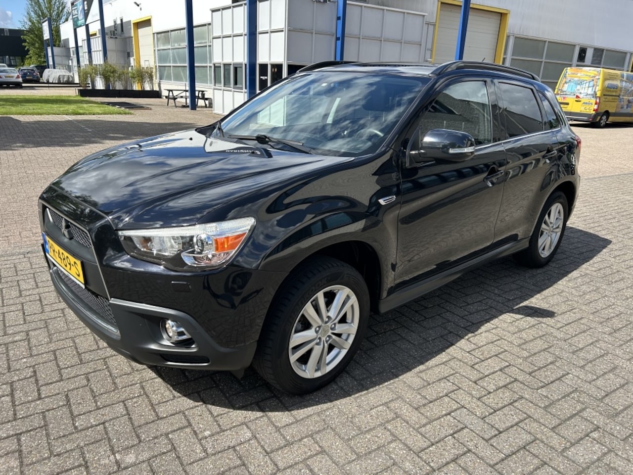 Mitsubishi ASX - 1.6 IntroEd ClearTec PANO NAVI CRUISE PDC. - AutoWereld.nl
