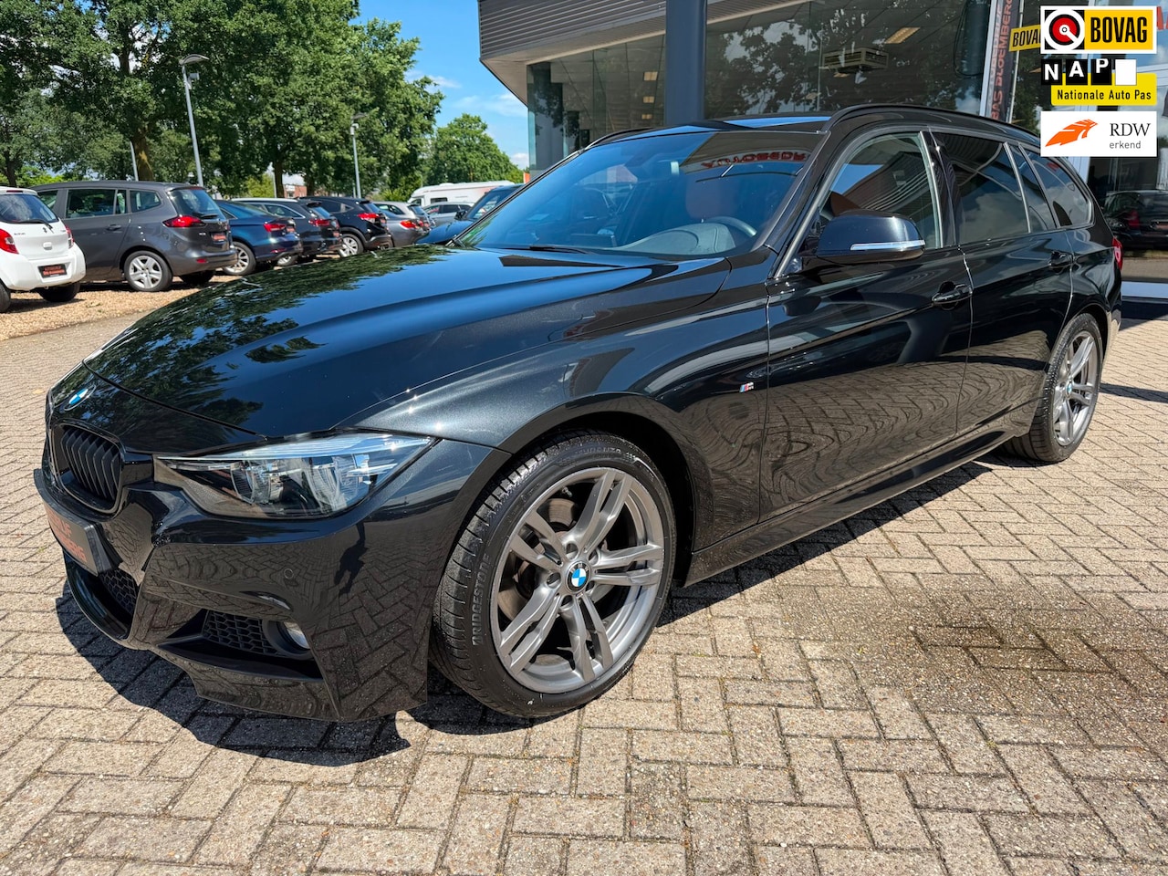 BMW 3-serie Touring - 318i M Sport Corporate Lease 318i M Sport Corporate Lease, Automaat, Navi, Leer, etc - AutoWereld.nl