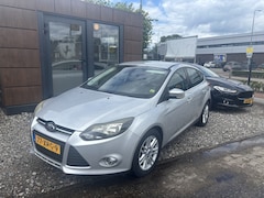 Ford Focus - 1.0 EcoB. Titanium