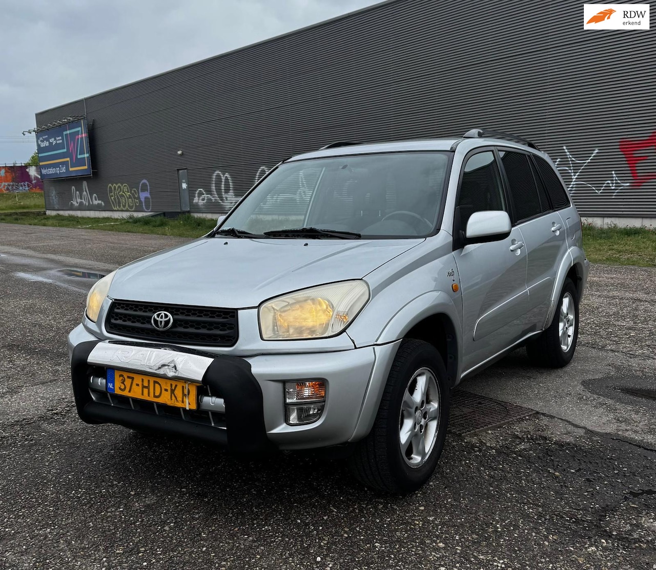 Toyota RAV4 - 2.0-16V VVT-i Sol | AIRCO | NAP | CARPLAY / NAVI - AutoWereld.nl