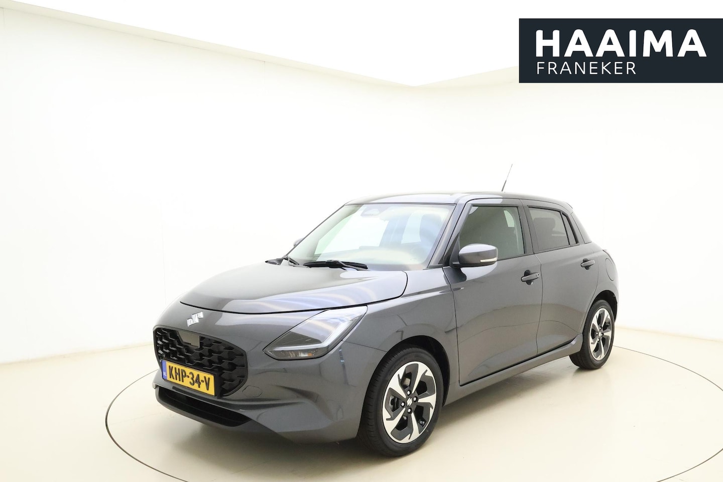 Suzuki Swift - 1.2 Style Smart Hybrid | Parkeersensoren | Achteruitrijcamera | Navigatie | Cruise control - AutoWereld.nl