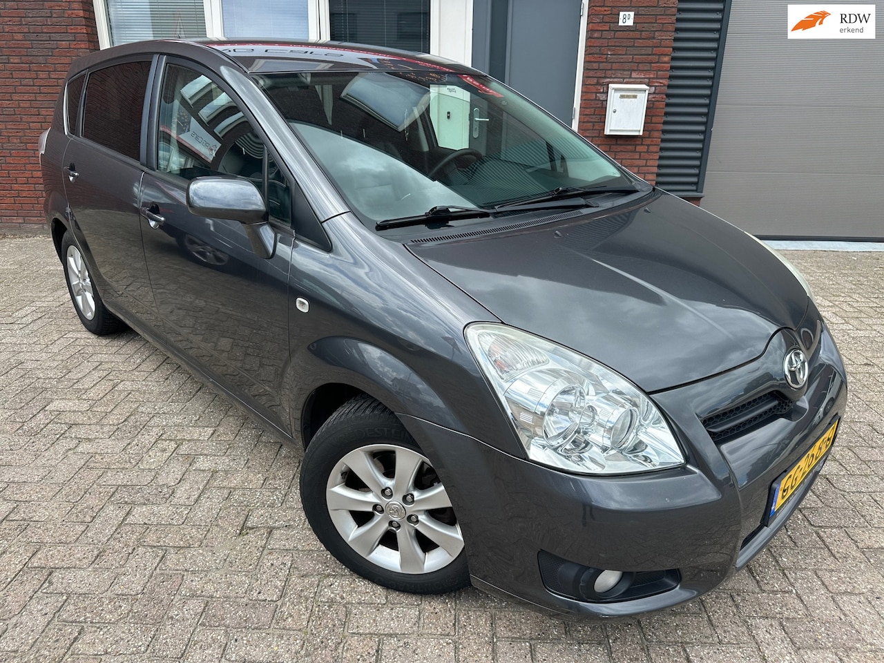 Toyota Verso - 1.8 VVT-i Luna 7p / Navi / Leder / PDC / Stoelverw / AUT - AutoWereld.nl