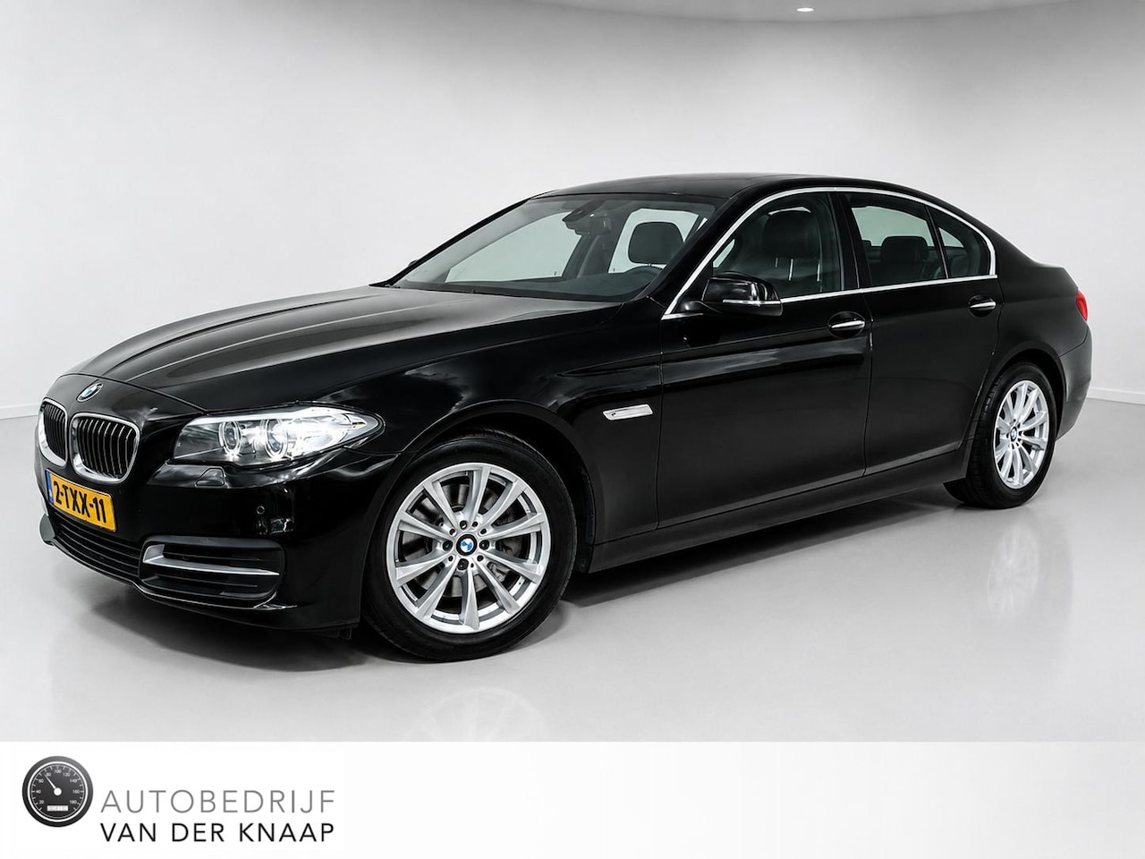 BMW 5-serie - 528i Executive | Clima | Cruise | Multimedia/Navi | Leder | PDC | - AutoWereld.nl