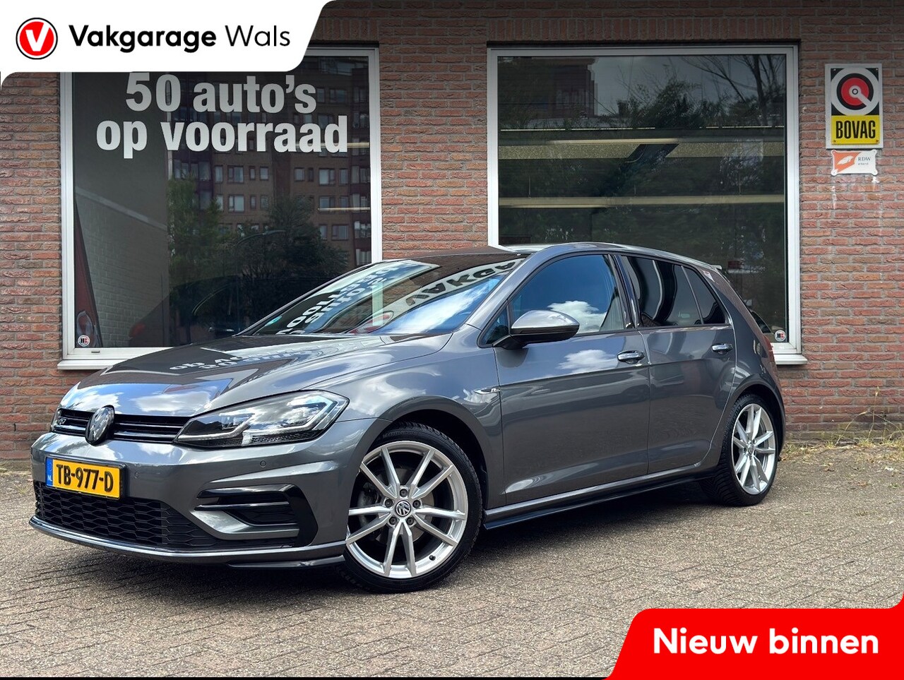 Volkswagen Golf - 1.5 TSI Highline Business R | Navi | Virtual | Carplay | Trekhaak | DSG - AutoWereld.nl