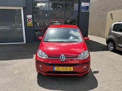 Volkswagen Up! - 1.0 BMT up beats / Airco/ Bluetooth/ Stoelverwarming/ Elektrisch ramen/ LED/ LMV