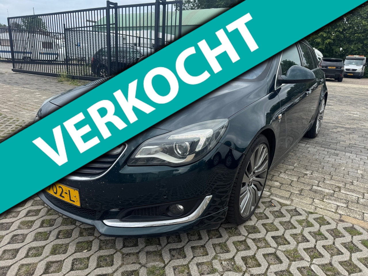 Opel Insignia Sports Tourer - 1.6 CDTI EcoFLEX Business Executive 1.6 CDTI EcoFLEX Business Executive - AutoWereld.nl