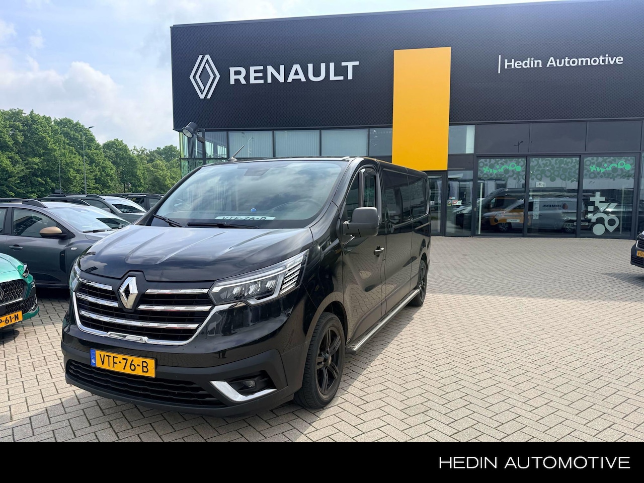 Renault Trafic - 2.0 dCi 130 T30 L2H1 Comfort - AutoWereld.nl