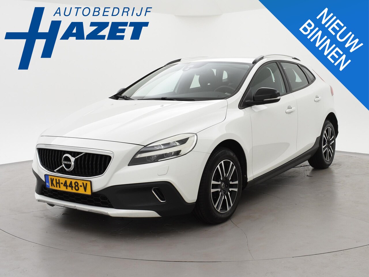 Volvo V40 Cross Country - 1.5 T3 NORDIC+ 152 PK AUT. *DEALER ONDERHOUDEN* + LED | STOELVERW. | NAVIGATIE - AutoWereld.nl