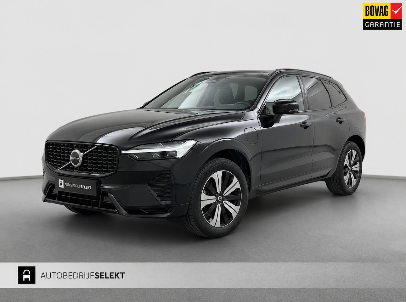 Volvo XC60 - 2.0 T6 Plug-in hybrid AWD Plus Dark Binnenkort verwacht - AutoWereld.nl