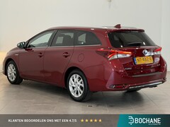 Toyota Auris Touring Sports - 1.8 Hybrid Business Pro | LED | Keyless | Climate Control | Cruise Control | Lichtmetalen