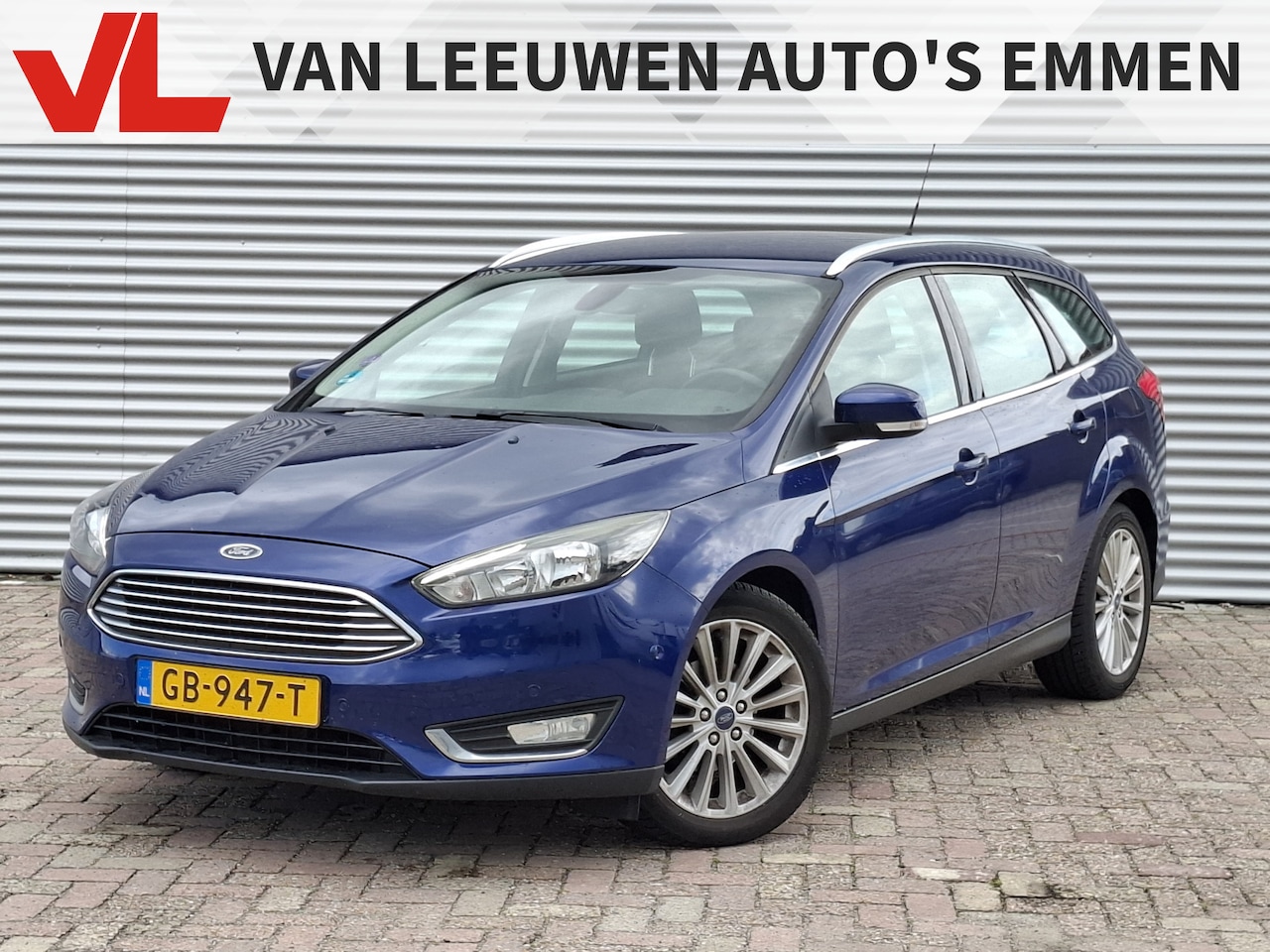 Ford Focus Wagon - 1.0 First Edition | Nieuw Binnen | Navigatie | PDC | Trekhaak - AutoWereld.nl