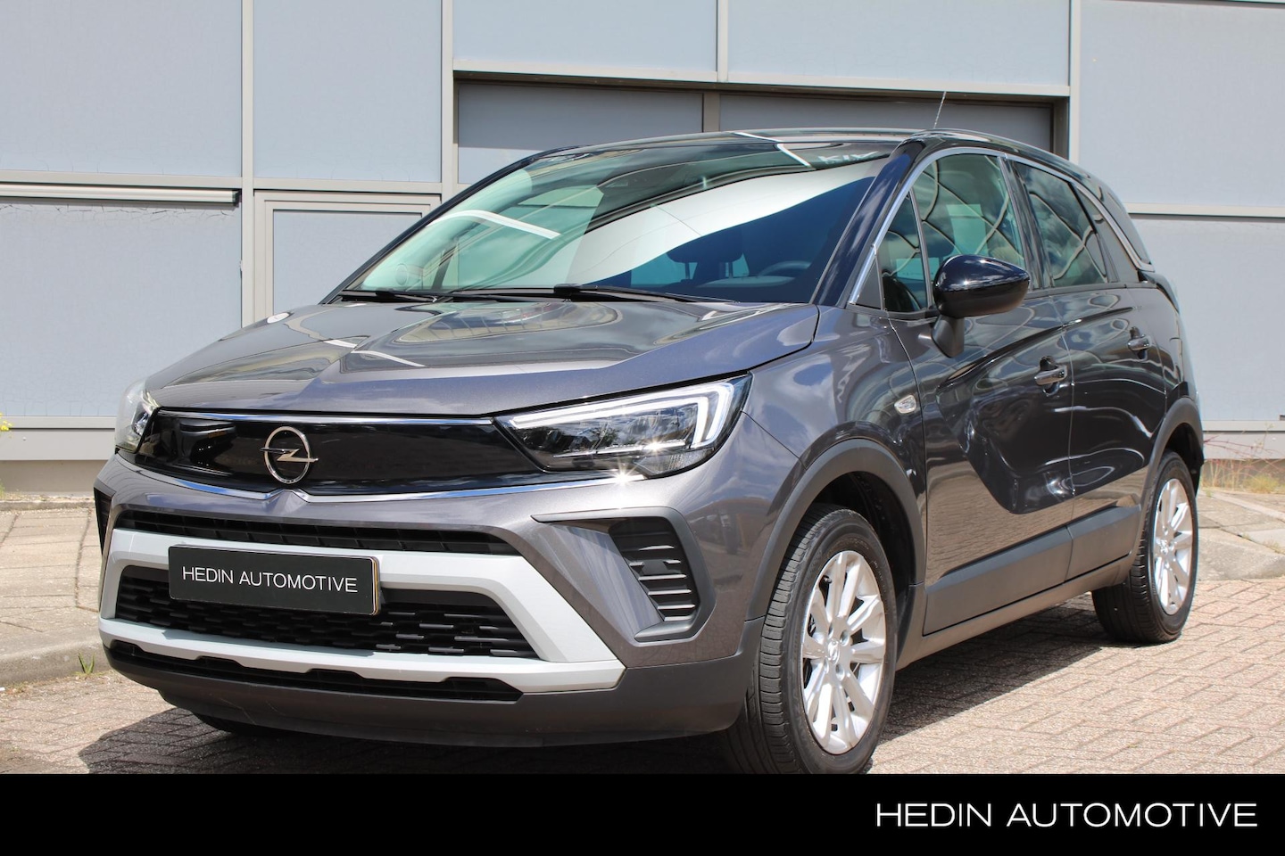 Opel Crossland - 1.2 Turbo 110PK Elegance | 30.000km ! | Trekhaak | Navigatie | Camera | Climate control | - AutoWereld.nl