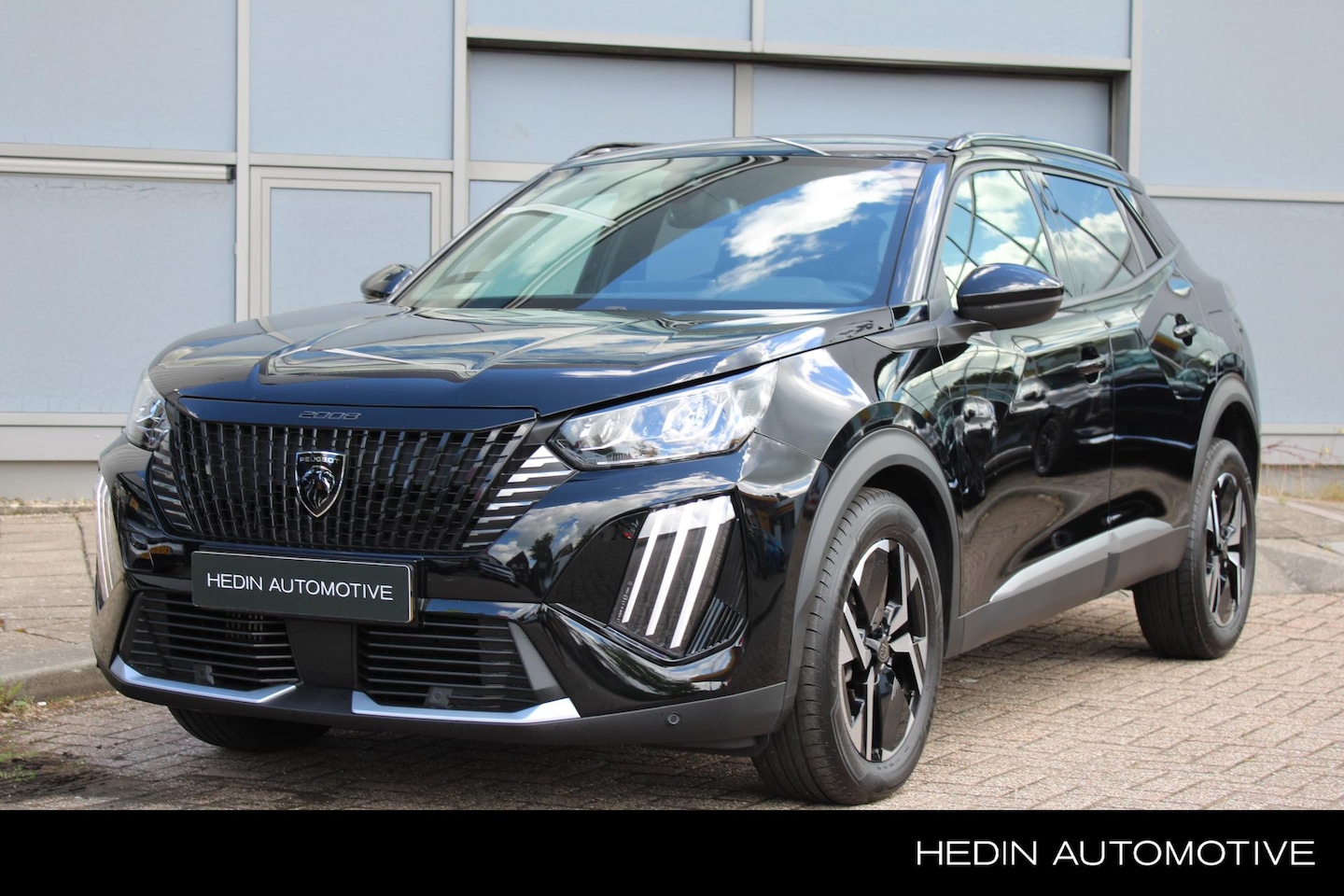 Peugeot 2008 - 1.2 130PK Allure | Navigatie | Camera | Climate control | Cruise control | Carplay | LED | - AutoWereld.nl