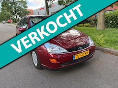 Ford Focus - 1.6-16V Ghia (nieuwe APK) ZEER NETTE FOCUS 1e eigenaar