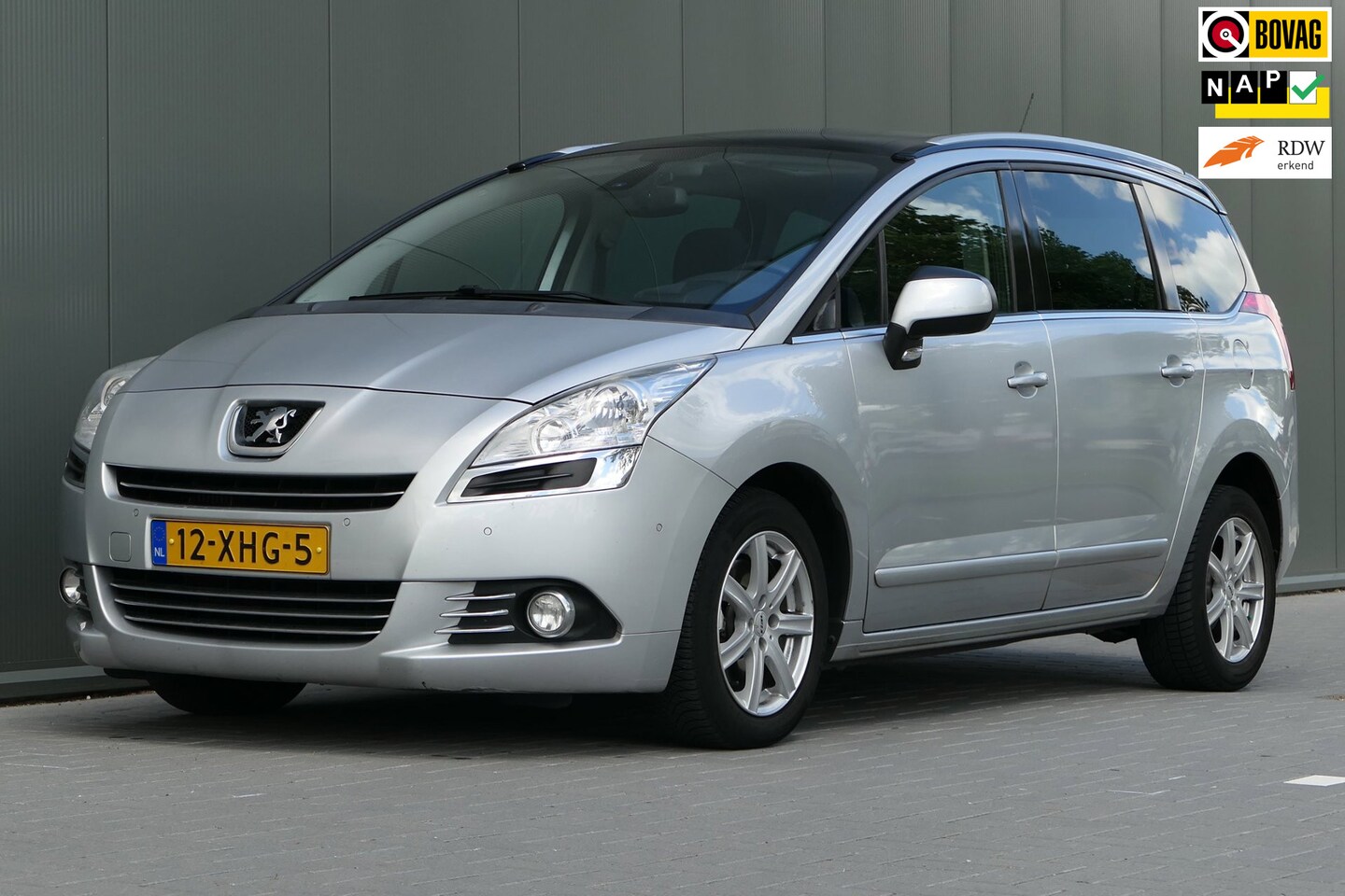Peugeot 5008 - 1.6 THP Allure 5p. NAP Clima Cruise Pano - AutoWereld.nl