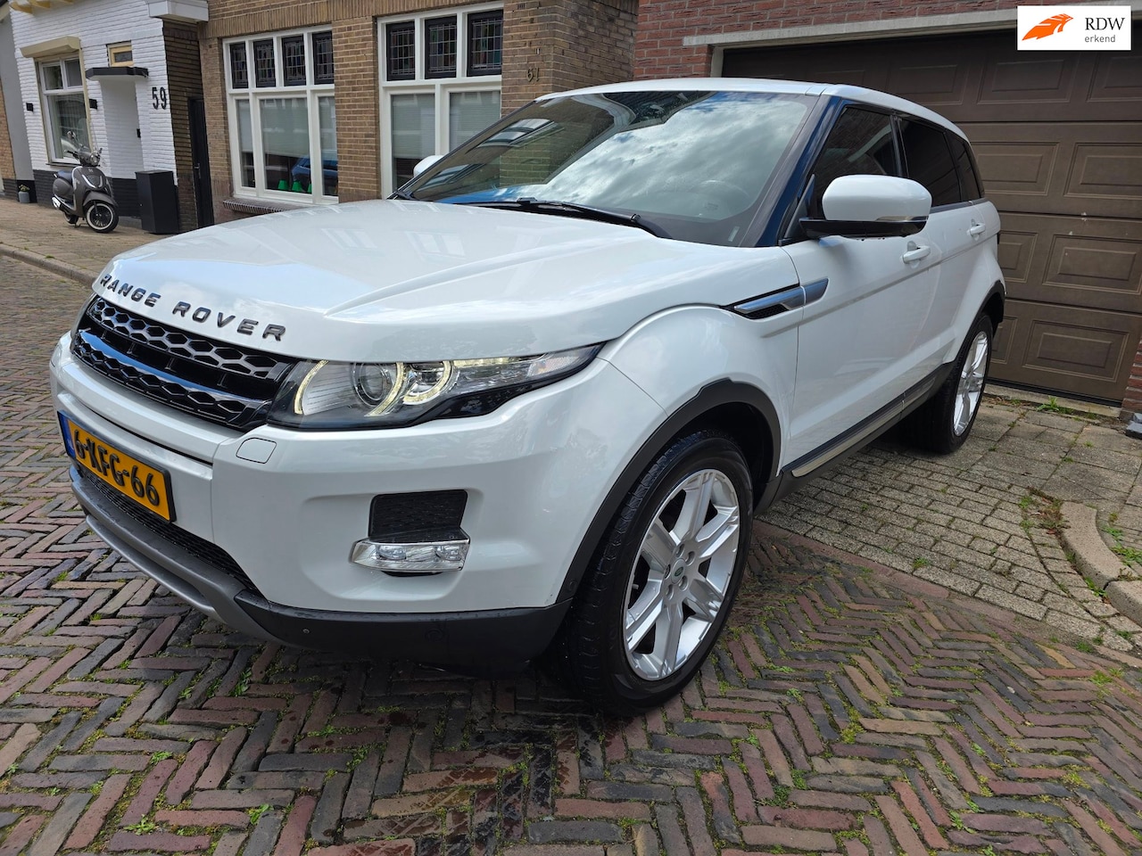 Land Rover Range Rover Evoque - 2.2 SD4 4WD Prestige 2.2 SD4 4WD Prestige - AutoWereld.nl