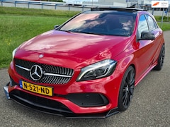 Mercedes-Benz A-klasse - 180*1e eig*automaat*AMG pakket*pano*half leer*navi*airco*20 inch velgen*zeer mooie auto*in