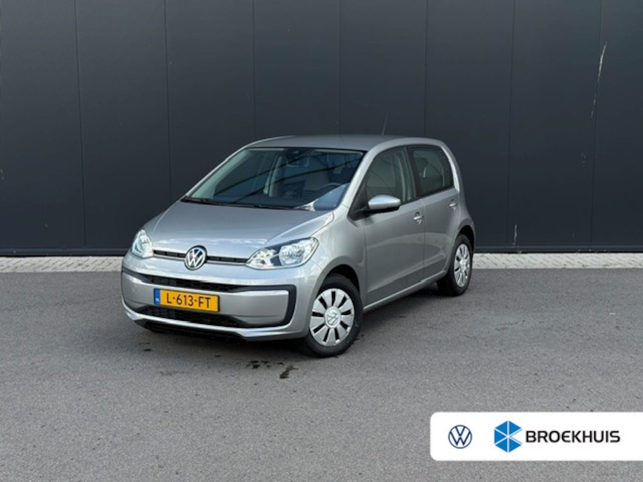 Volkswagen Up! - 1.0 | Airco | 5 Deurs | Bluetooht | 1e Eigenaar | - AutoWereld.nl