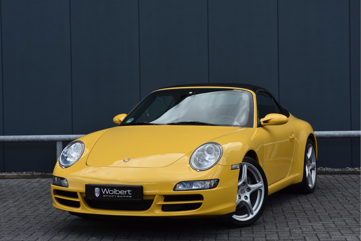 Porsche 911 Cabrio - 997 3.6 Carrera Speedgelb - AutoWereld.nl