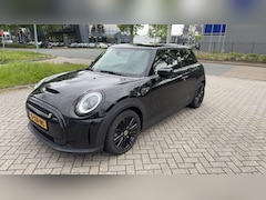 MINI Electric - Essential 33 kWh