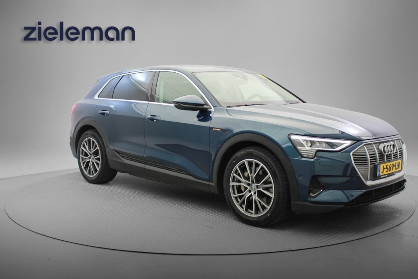 Audi e-tron - 50 quattro edition 71 kWh - Carplay, Navi, Cruise, SOH 93% - AutoWereld.nl