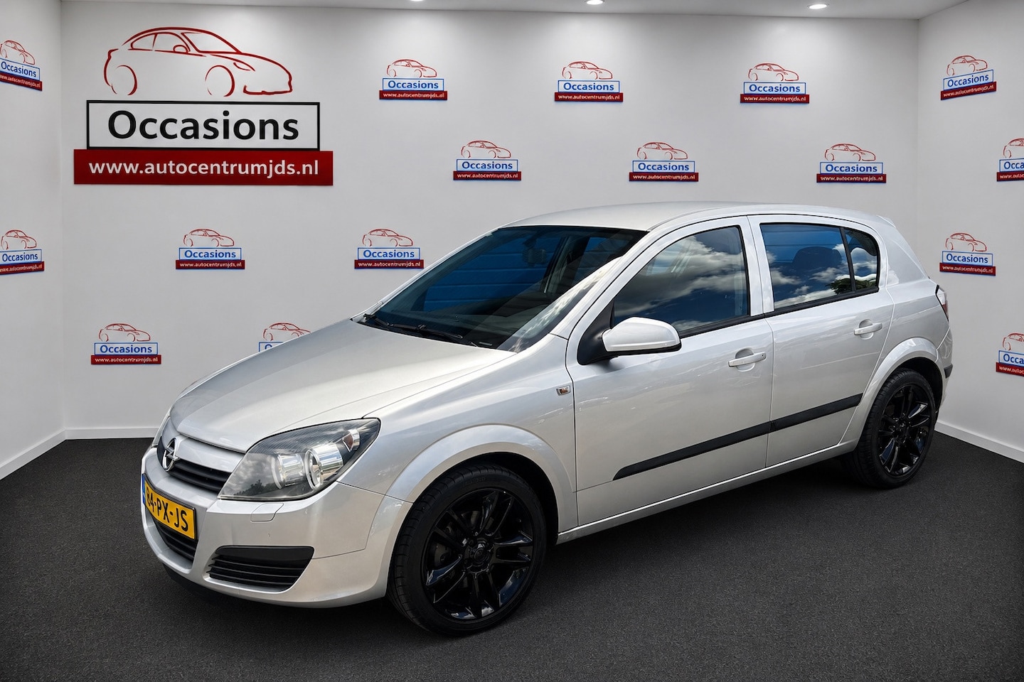 Opel Astra - 1.6 Enjoy. Airco ! Carplay ! N.A.P. ! - AutoWereld.nl
