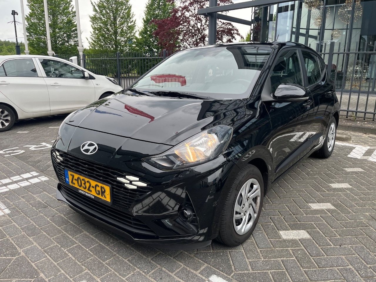 Hyundai i10 - 1.0 67pk Comfort | LED | Airco | Carplay | Bluetooth | Cruise control | 1e Eigenaar | Park - AutoWereld.nl