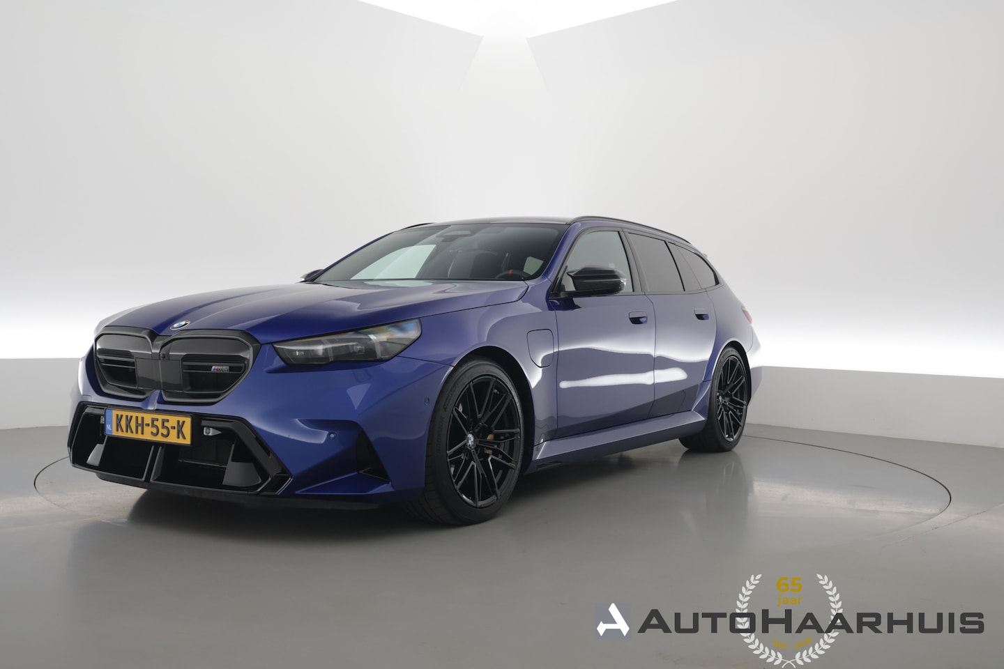 BMW 5-serie Touring - M5 727pk | Rijklaar! | Ultimate Pack | Keramisch | Bowers & Wilkins | M Marina Bay | Pano - AutoWereld.nl