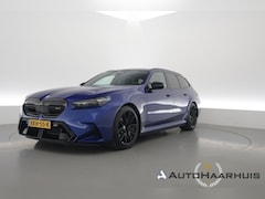 BMW 5-serie Touring - M5 727pk | Rijklaar | Ultimate Pack | Keramisch | Bowers & Wilkins | M Marina Bay | Pano |