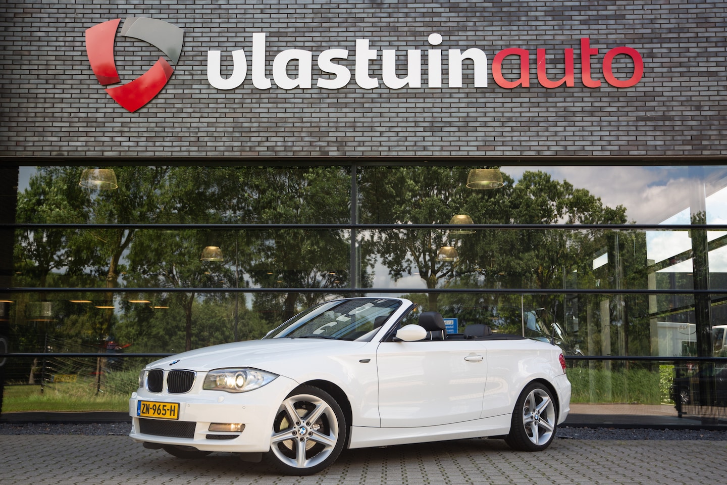 BMW 1-serie Cabrio - 120i 120i , Cruise control, Leer, Stoelverwarming, Xenon - AutoWereld.nl