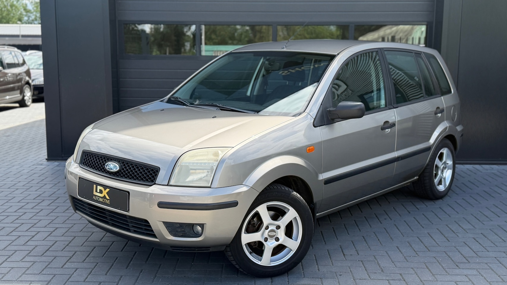 Ford Fusion - 1.6-16V Trend 1e Eigenaar|Trekhaak|NAP! - AutoWereld.nl