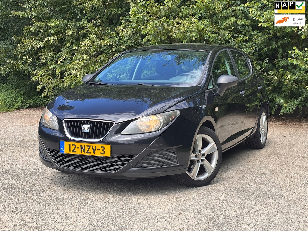 SEAT Ibiza - 1.2 Club | Airco + Navi Nu € 3.500,- !!! - AutoWereld.nl
