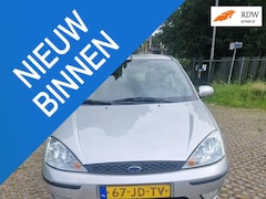 Ford Focus - 1.6-16V Trend
